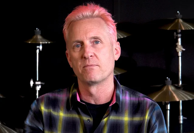  FOO FIGHTERS Recruit JOSH FREESE As New Touring Drummer